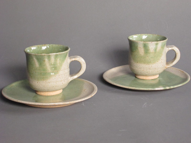 緑釉マグカップ・緑釉銘々皿